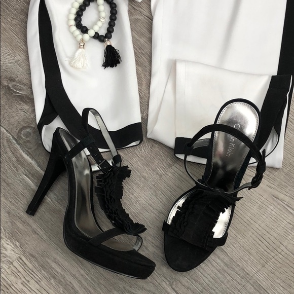 Calvin Klein black suede platform strapped sandals - Picture 7 of 8